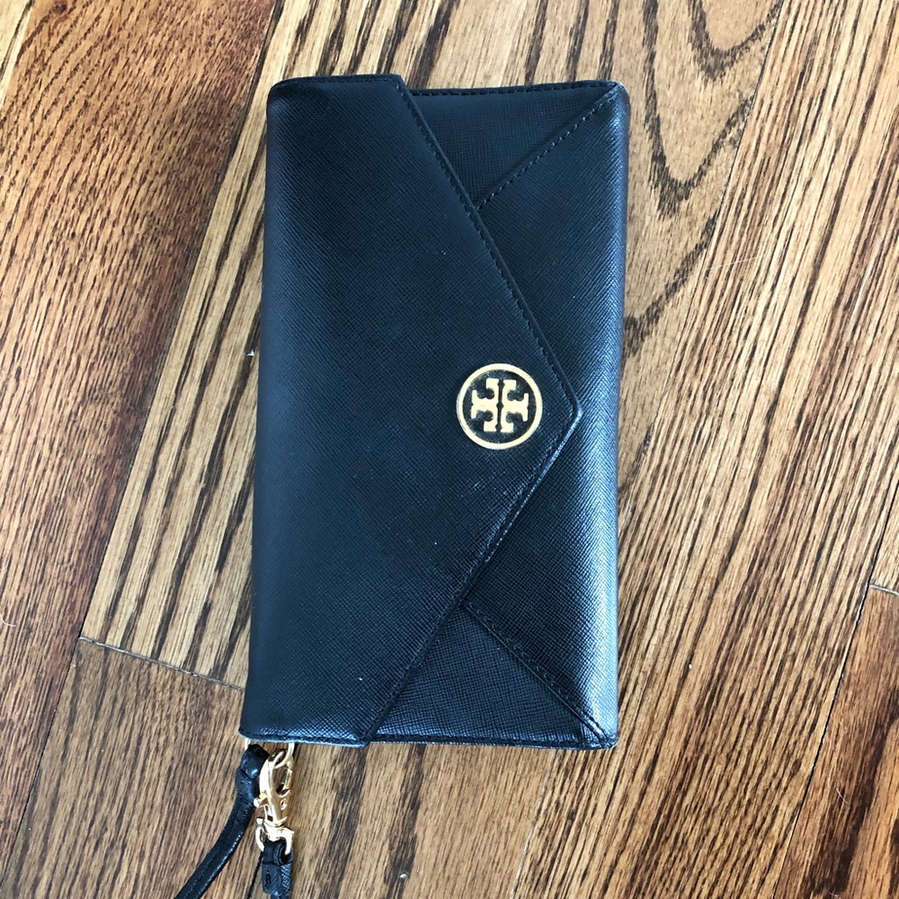 Tory Burch wristlet